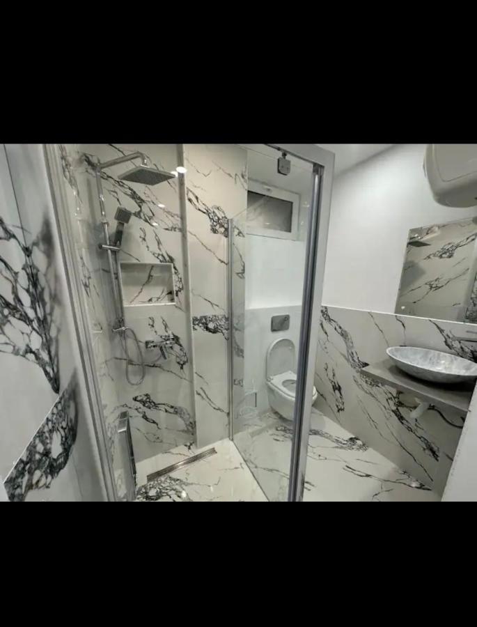 Piata Libertatii Apartament 1 Room Timisoara Esterno foto